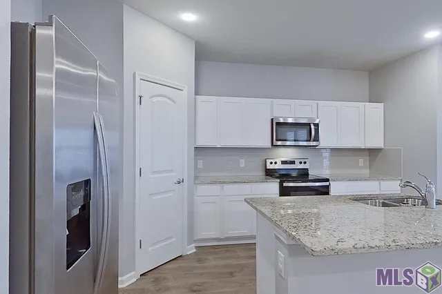 $1,995 | Undisclosed Address, Lafayette, LA 70507