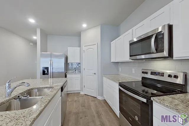 $1,995 | Undisclosed Address, Lafayette, LA 70507