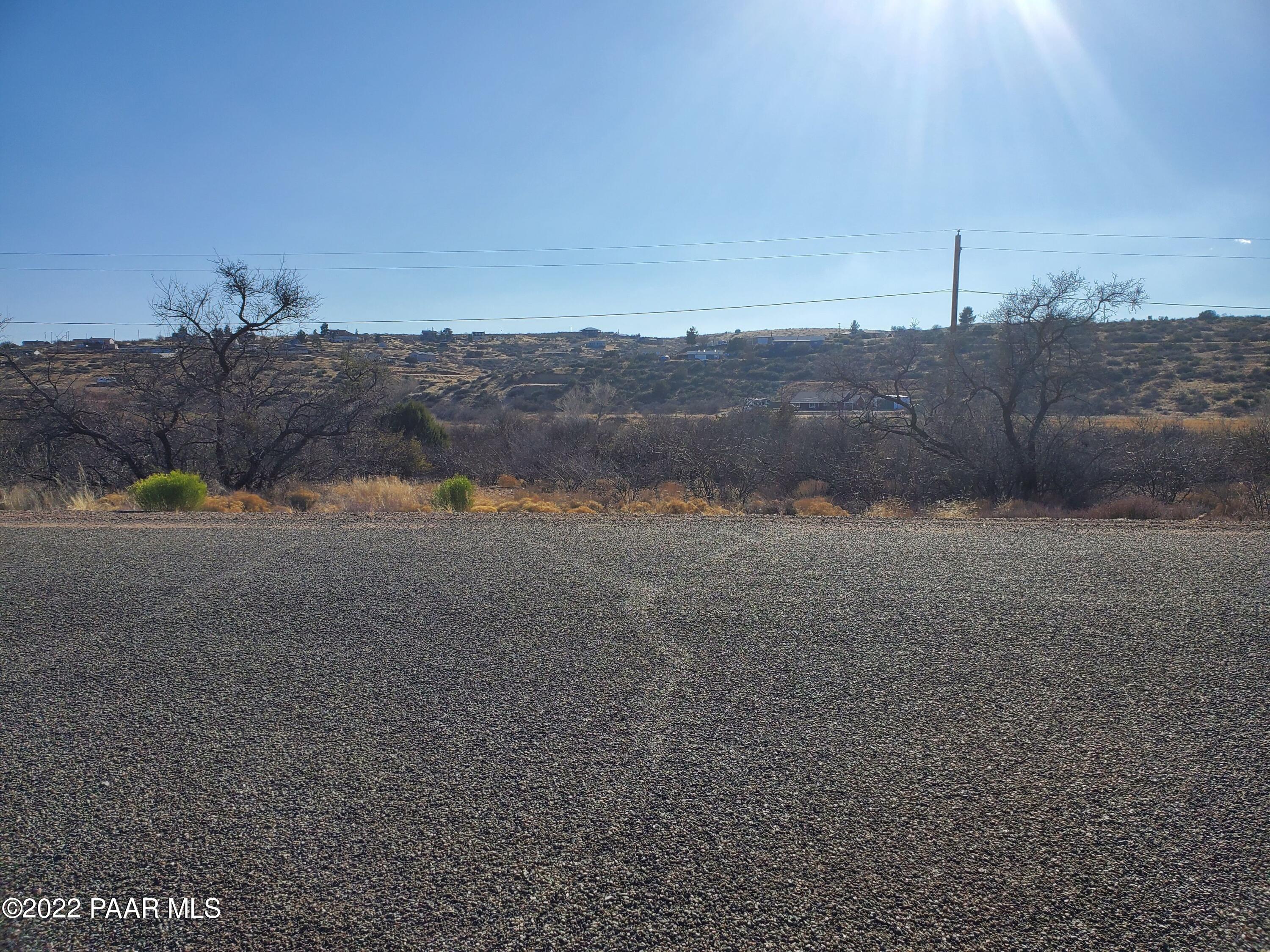 20206 East Lakeside Road Mayer, AZ 86333 - Photo 5 of 10 5 South View