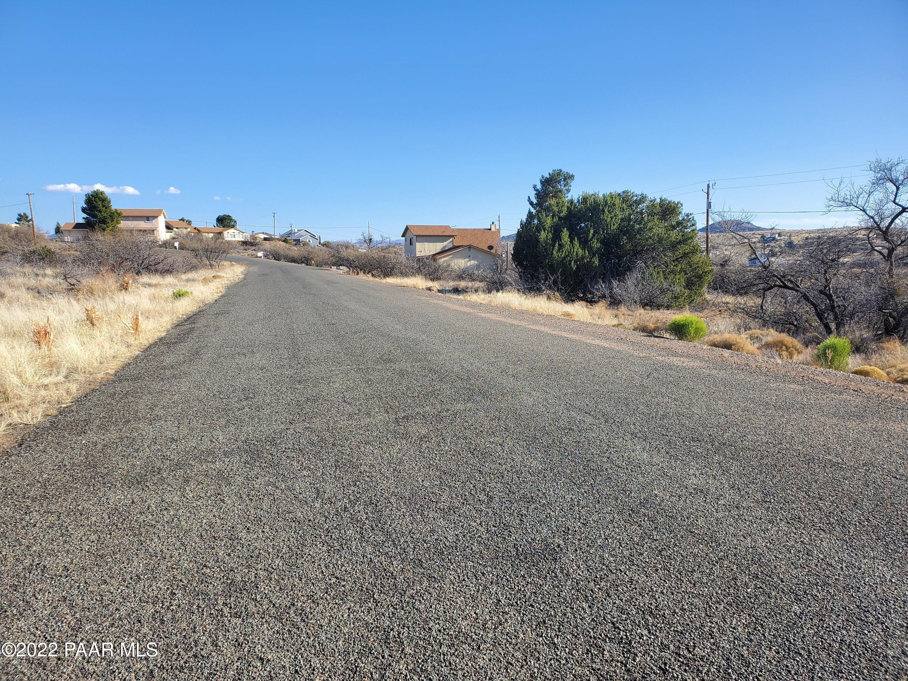 20206 East Lakeside Road Mayer, AZ 86333 - Photo 10 of 10 10 Street View - East