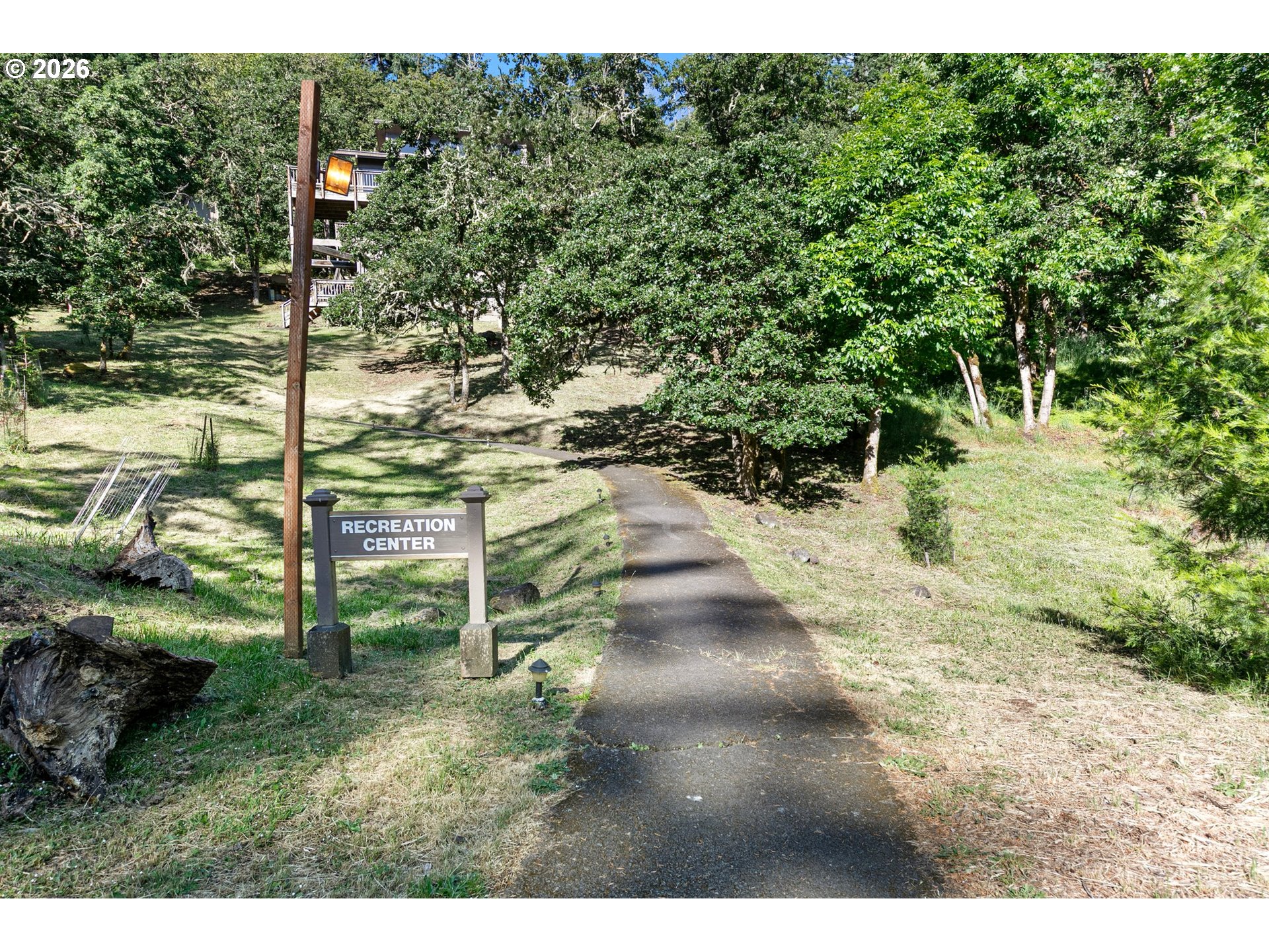 151 Treehill Loop Eugene, OR 97405 - Photo 35 of 45