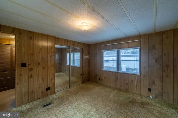 $75,000 | 9 Oak Drive, Spring City, PA 19475