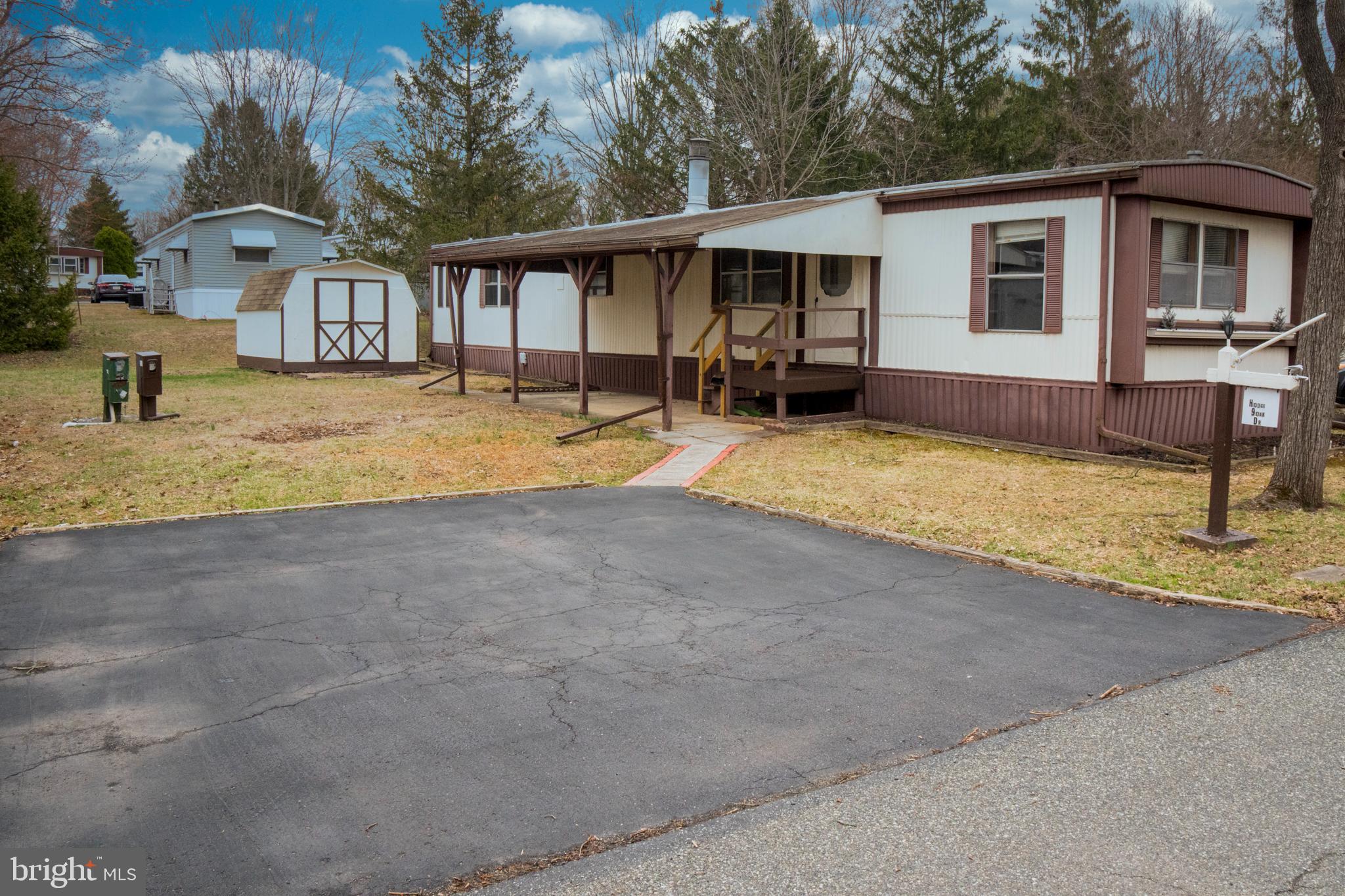 9 Oak Drive Spring City, PA 19475 - Photo 3 of 25 This lot comes with a paved double driveway!