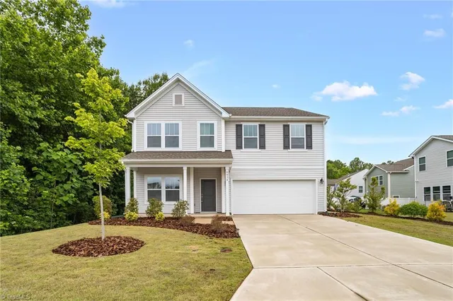 $424,900 | 4038 Monteray Circle, High Point, NC 27265