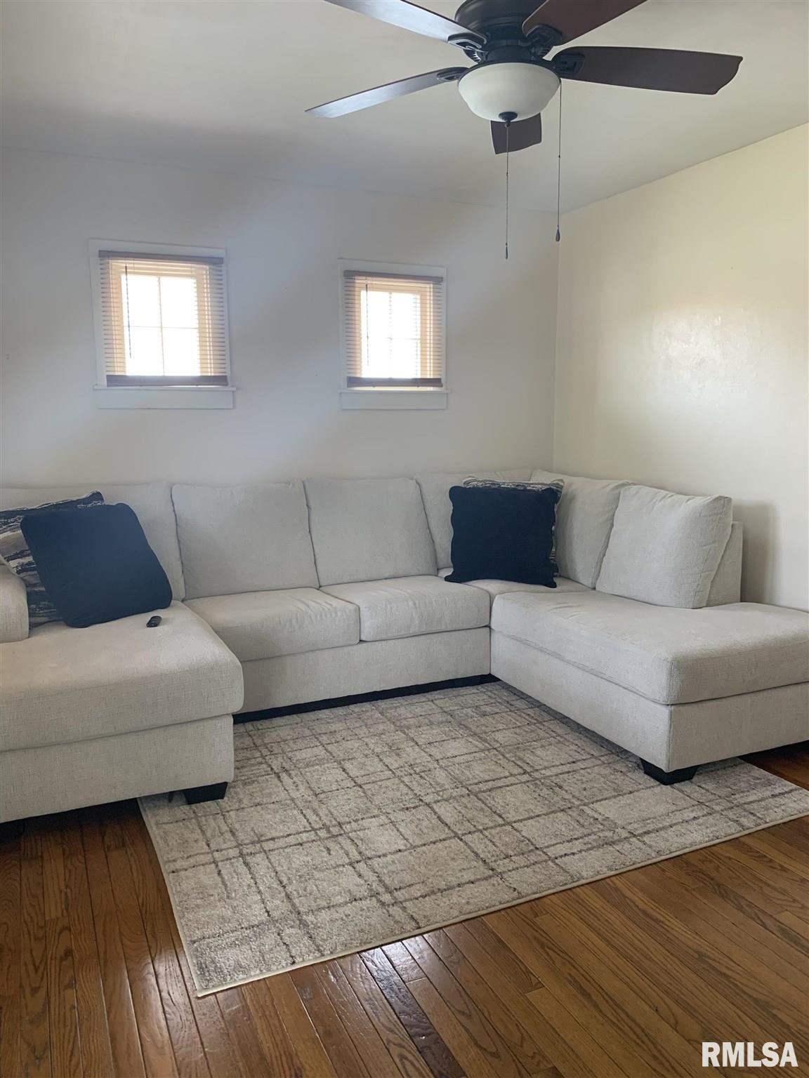 2120 North 21st Street Springfield, IL 62702 - Photo 3 of 4