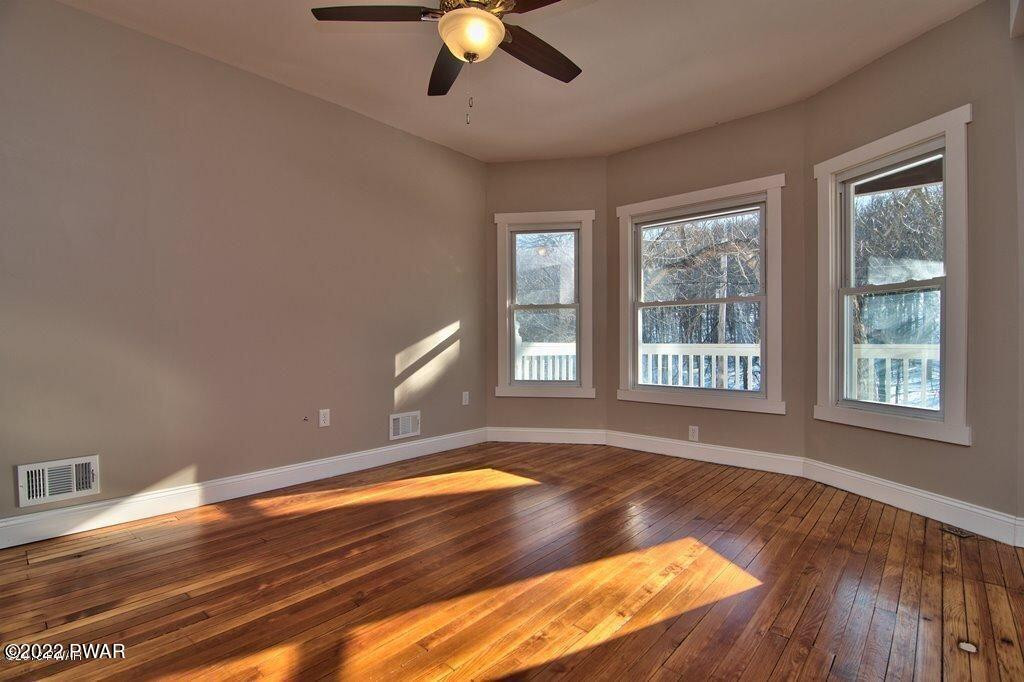 121 Pond Road Lake Ariel, PA 18436 - Photo 23 of 29