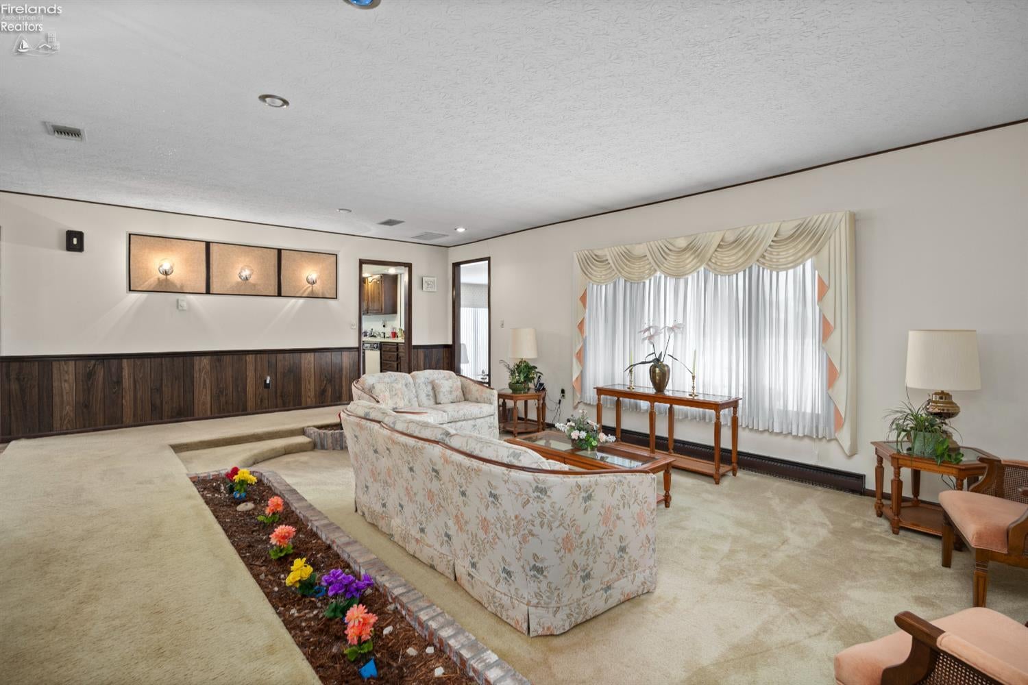 5804 McCartney Road Sandusky, OH 44870 - Photo 12 of 42 Gallery Image 12