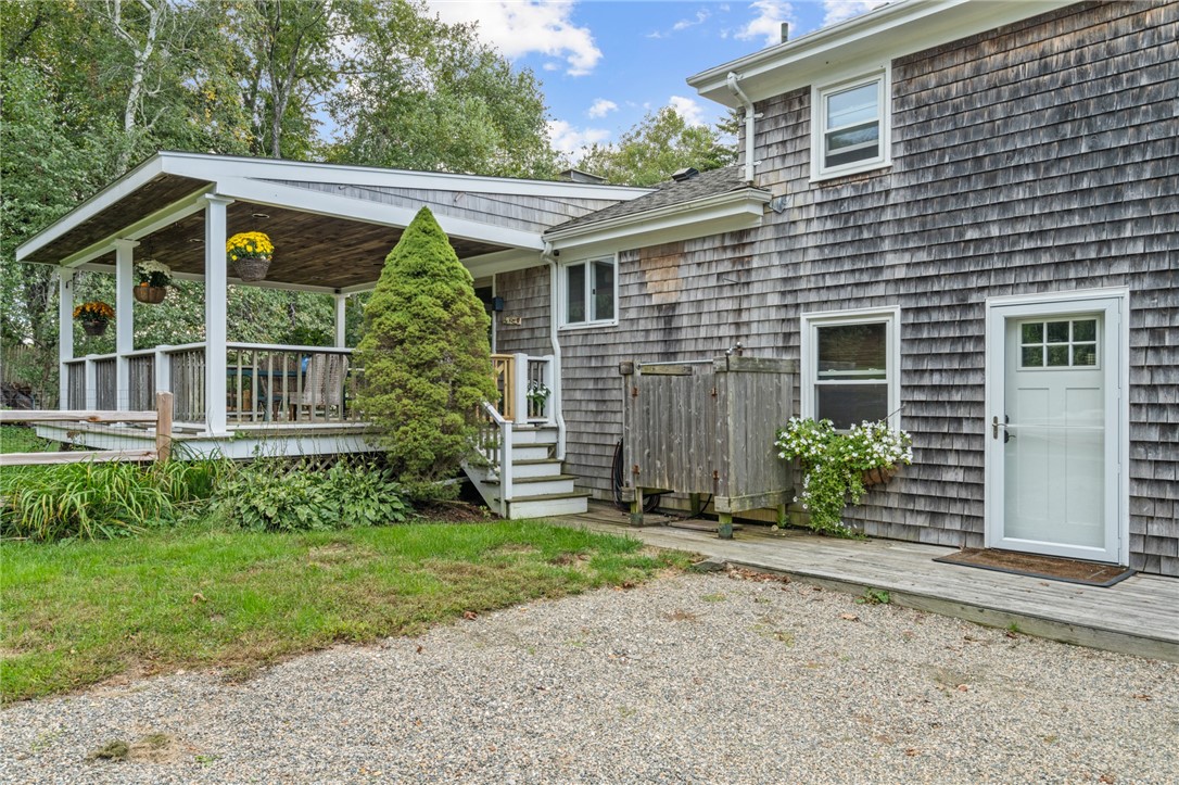 34 West Main Road Little Compton, RI 02837 - Photo 9 of 49