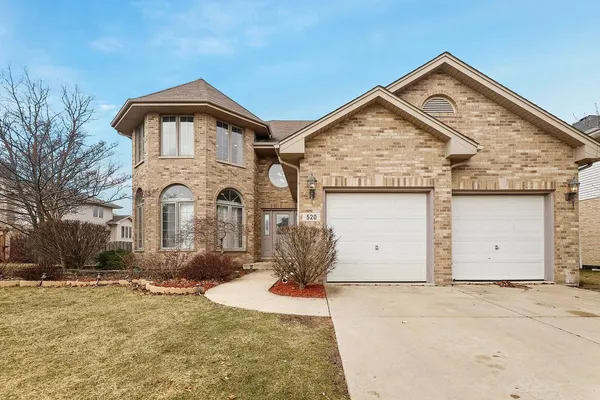 $4,500 | 520 Veterans Parkway, Addison, IL 60101