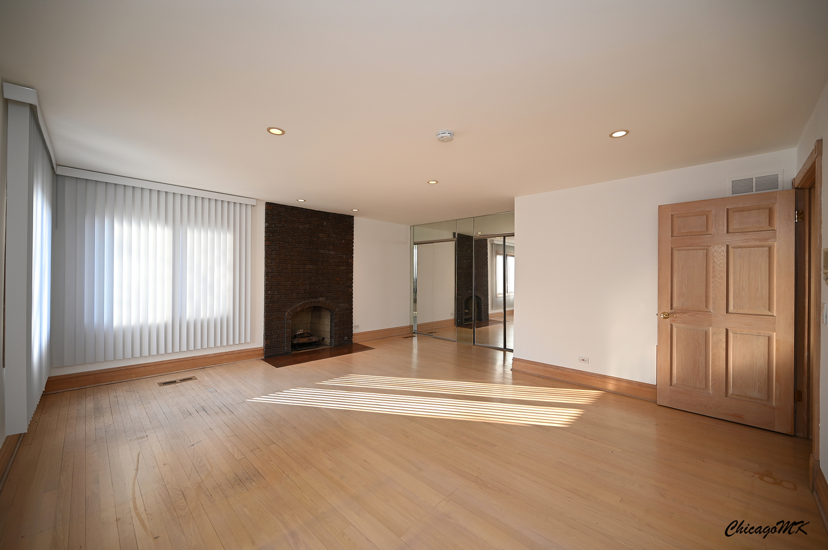 430 South Dee Road Park Ridge, IL 60068 - Photo 25 of 46 Gallery Image 25