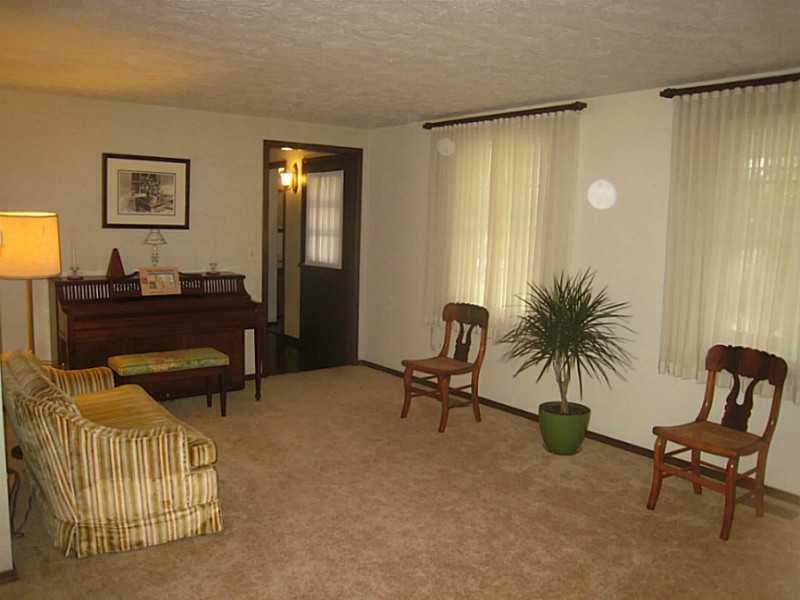 245 Steiner Bridge Road Valencia, PA 16059 - Photo 21 of 25 Living Room.