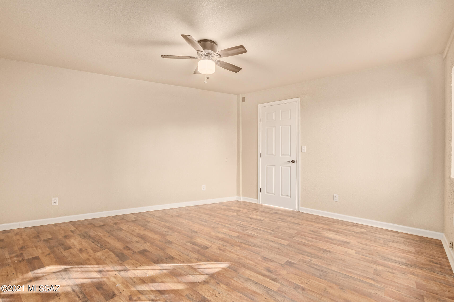 3762 East 22nd Street Tucson, AZ 85713 - Photo 11 of 34