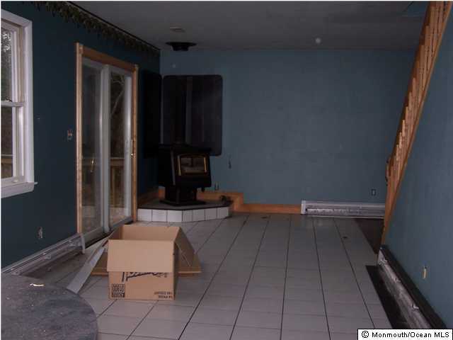 591 Reed Road Jackson, NJ 08527 - Photo 3 of 3 an outdoor space view with a sitting space