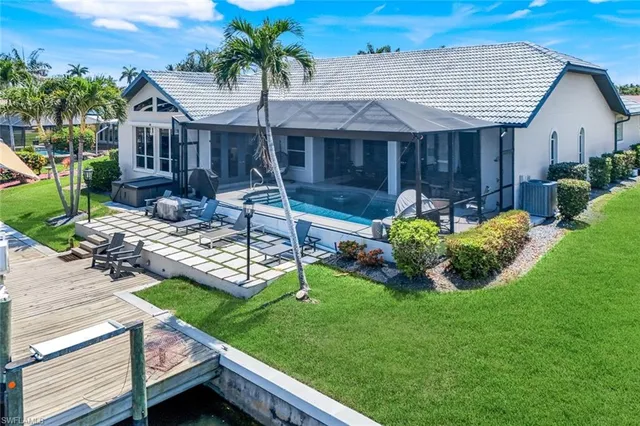 $1,000,000 | 3347 Southeast 19th Avenue, Cape Coral, FL 33904