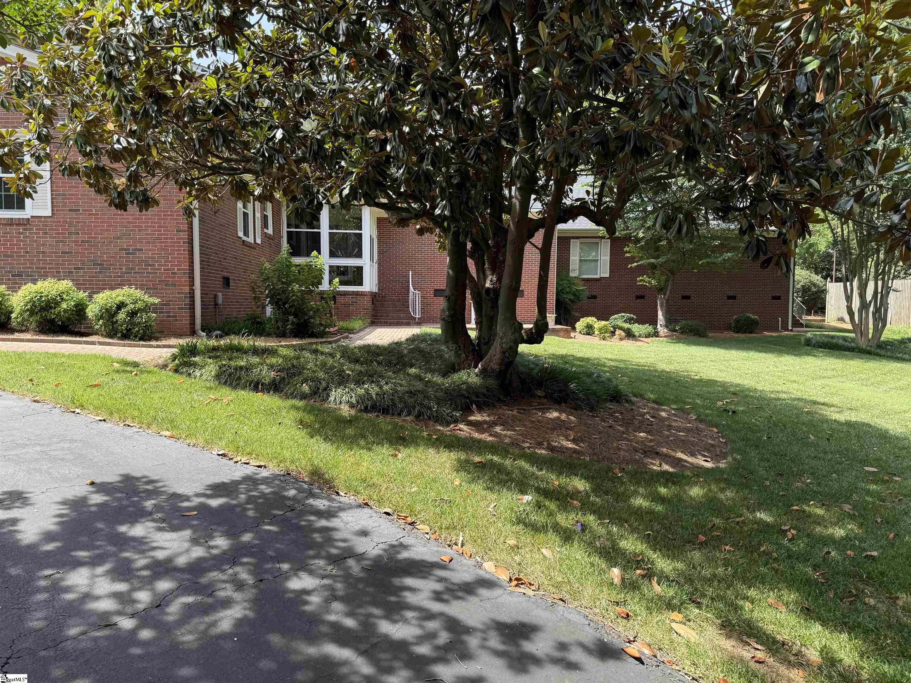 1201 Parkins Mill Road Greenville, SC 29607 - Photo 3 of 4