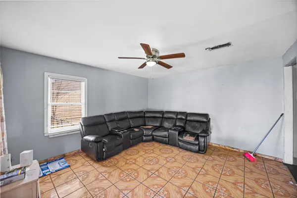 $150,000 | 13338 Vicksburg Street, Houston, TX 77015