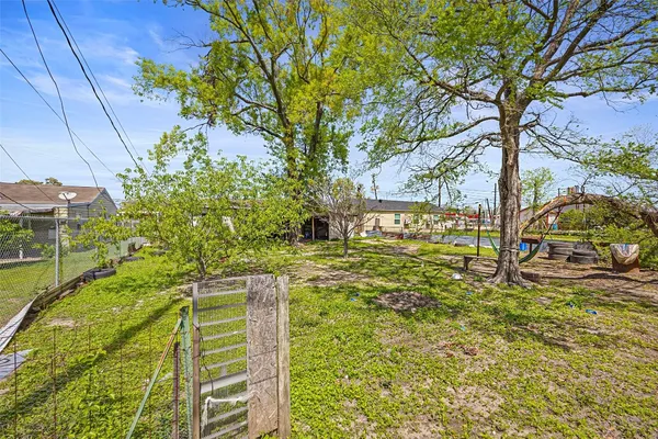 $150,000 | 13338 Vicksburg Street, Houston, TX 77015