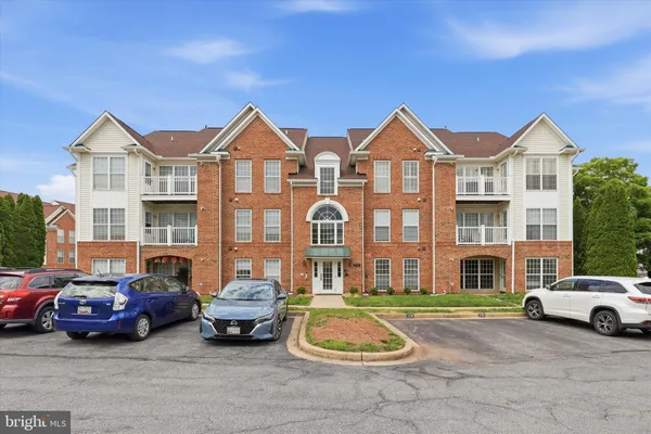 $285,000 | 2506 Coach House Way, Unit 1C, Frederick, MD 21702