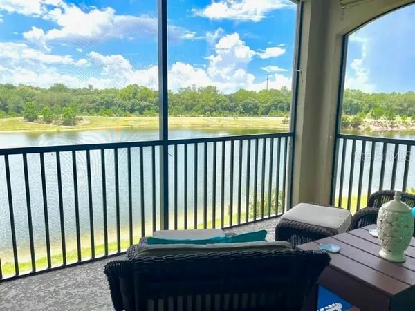 $5,000 | 16814 Vardon Terrace, Unit 307, Bradenton, FL 34211