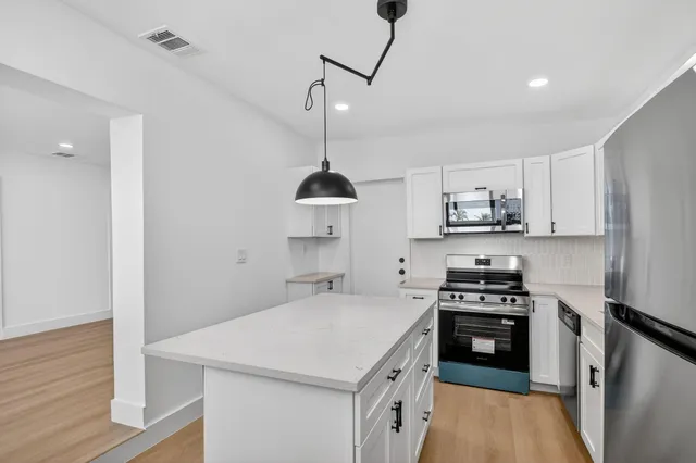 $509,999 | 1426 Hillcrest Drive, Lake Worth Beach, FL 33461