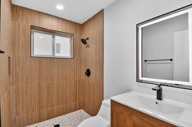 $509,999 | 1426 Hillcrest Drive, Lake Worth Beach, FL 33461