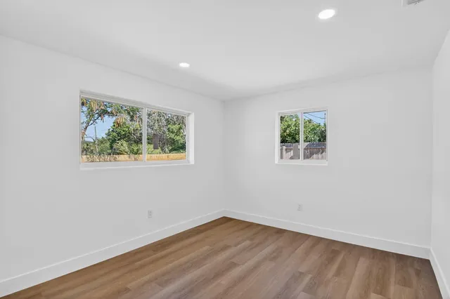 $509,999 | 1426 Hillcrest Drive, Lake Worth Beach, FL 33461