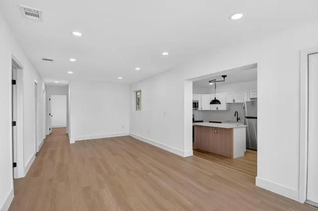 $509,999 | 1426 Hillcrest Drive, Lake Worth Beach, FL 33461