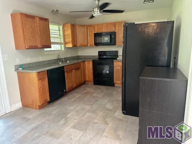 $1,500 | 434 East Bolivar Drive, Baton Rouge, LA 70819