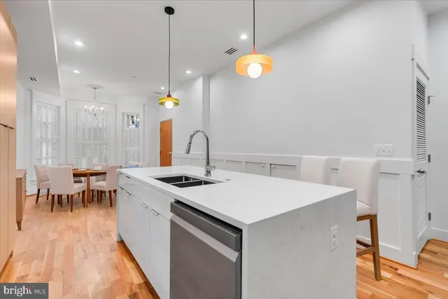 $4,000 | 3169 18th Street Northwest, Unit 2, Washington, DC 20010