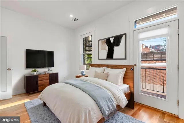 $4,000 | 3169 18th Street Northwest, Unit 2, Washington, DC 20010