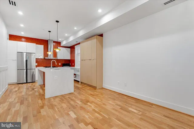 $4,000 | 3169 18th Street Northwest, Unit 2, Washington, DC 20010