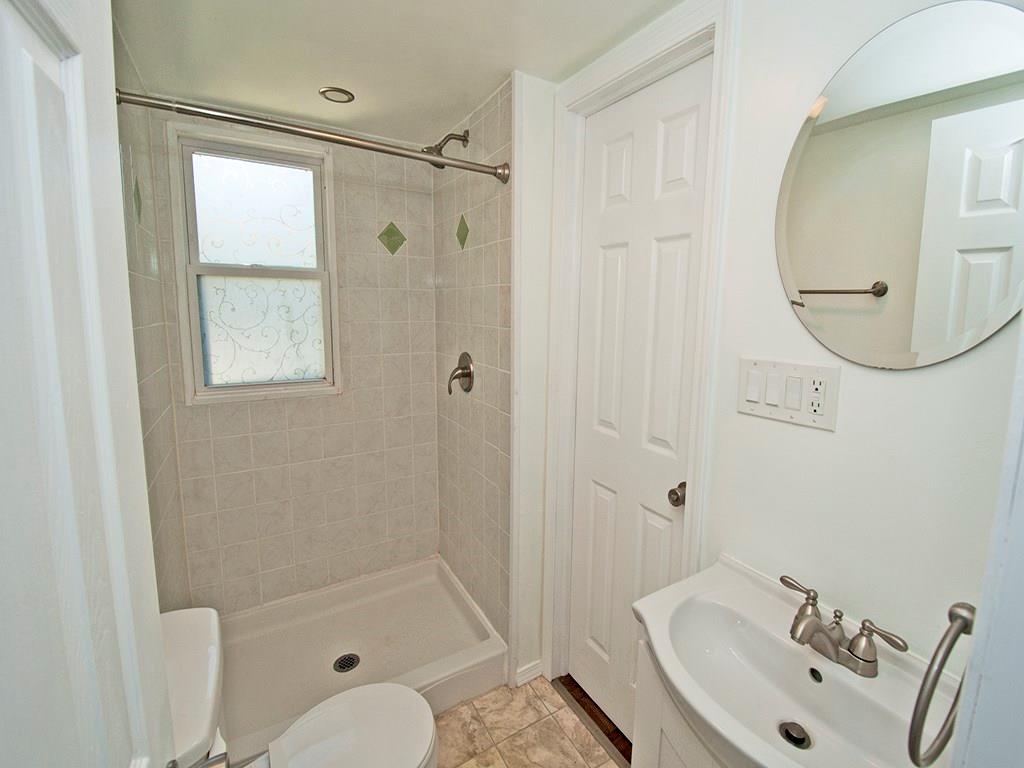 137 Spring Grove Road Penn Hills, PA 15235 - Photo 16 of 24 Gallery Image 16