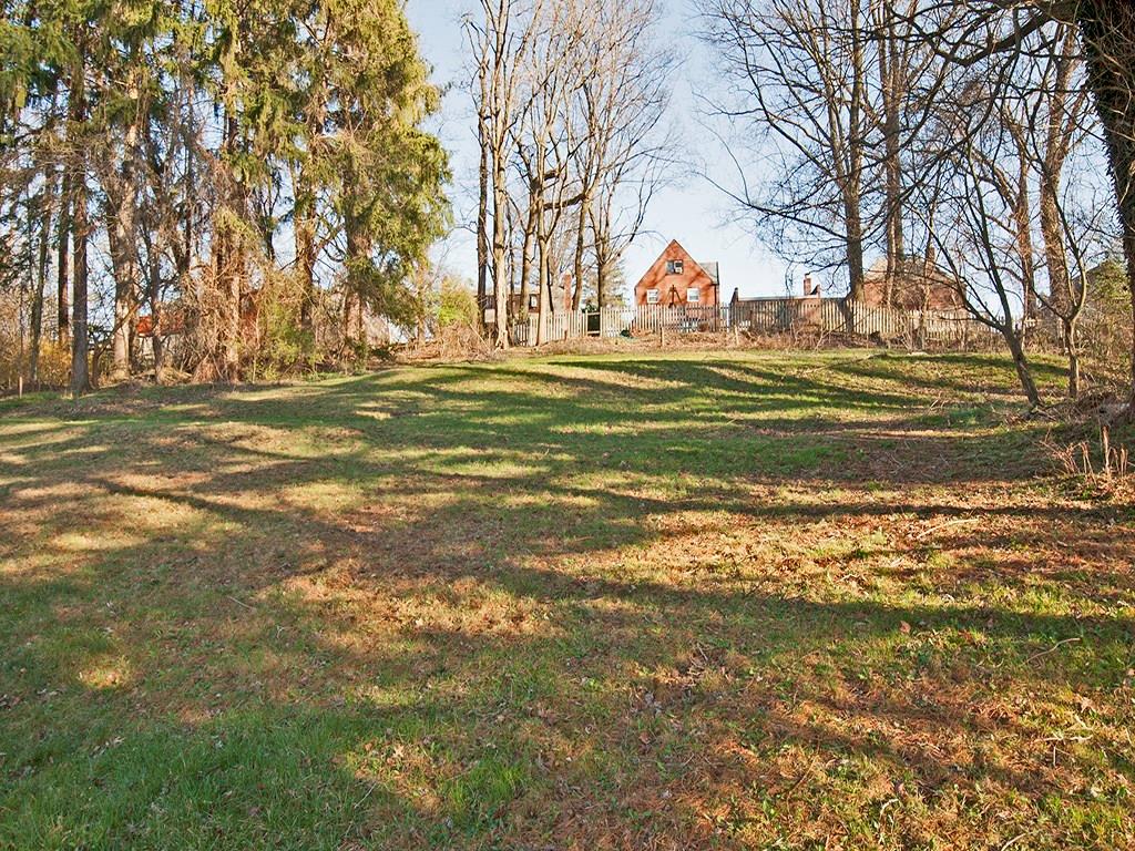 137 Spring Grove Road Penn Hills, PA 15235 - Photo 21 of 24 Gallery Image 21