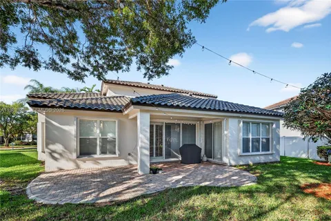 $845,000 | 1511 Northwest 168th Avenue, Pembroke Pines, FL 33028
