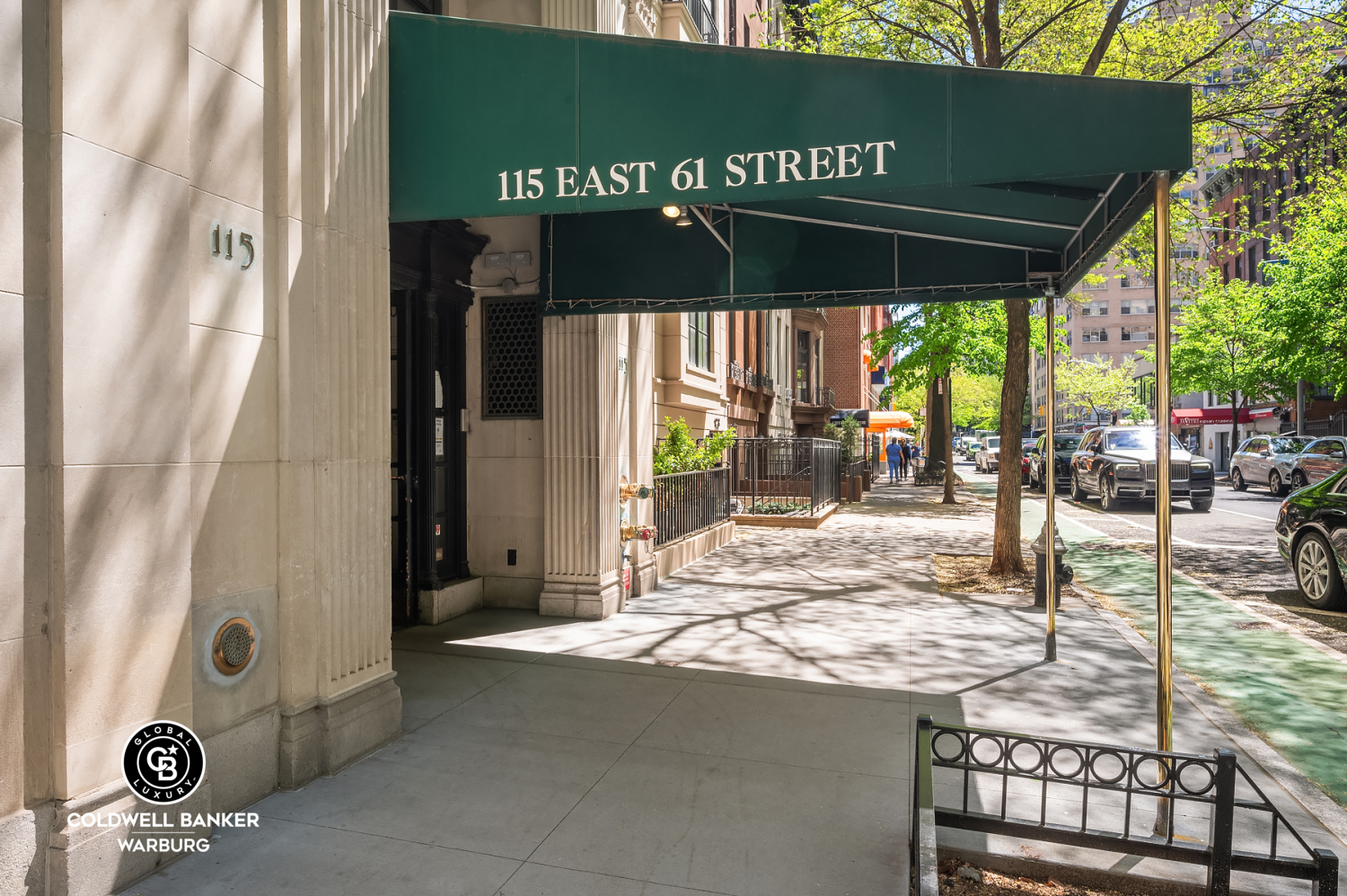 115 East 61st Street, Unit PH Manhattan, NY 10065 - Photo 10 of 12 a view of outdoor space with sitting area
