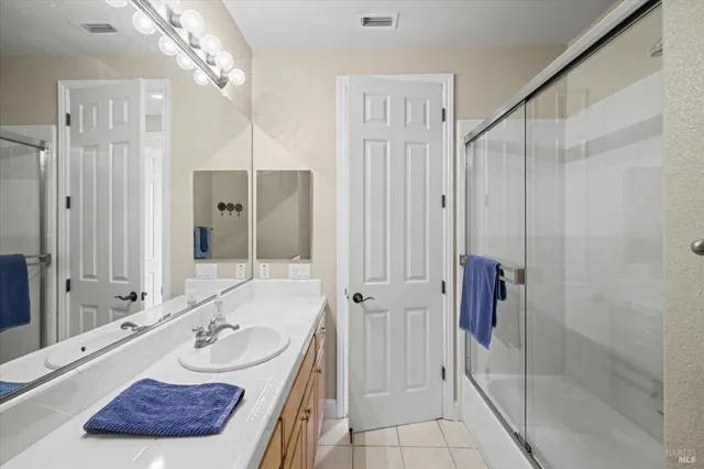 a view of an outdoor space