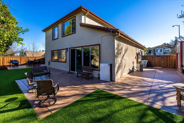 $889,950 | 1218 Terrace Court, Vacaville, CA 95687