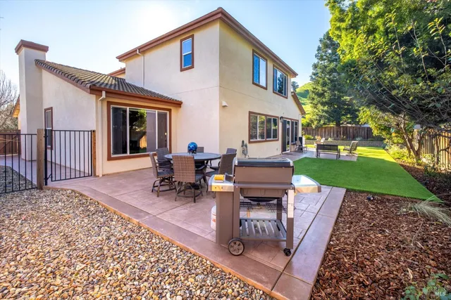 $889,950 | 1218 Terrace Court, Vacaville, CA 95687