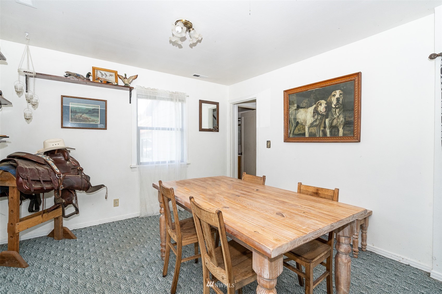 254 Boone Road Toledo, WA 98591 - Photo 6 of 38 a view of a dining room with furniture