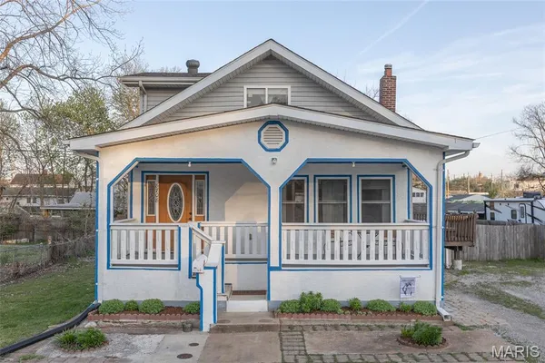$189,000 | 8708 South Grand Avenue, St. Louis, MO 63125