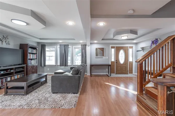 $189,000 | 8708 South Grand Avenue, St. Louis, MO 63125