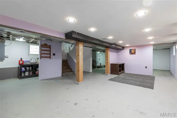 $189,000 | 8708 South Grand Avenue, St. Louis, MO 63125