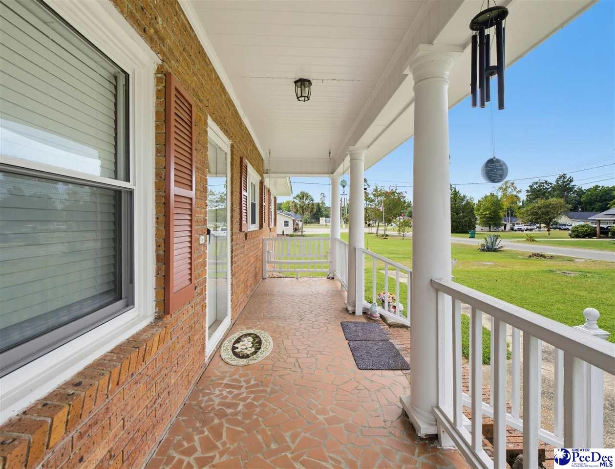 910 State Rd S-21-916 Pamplico, SC 29583 - Photo 9 of 64 Gallery Image 9