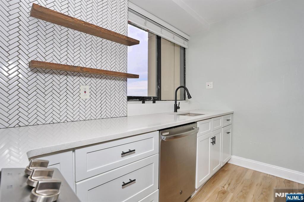 2 Horizon Road, Unit 1414 Fort Lee, NJ 07024 - Photo 14 of 32 Gallery Image 14