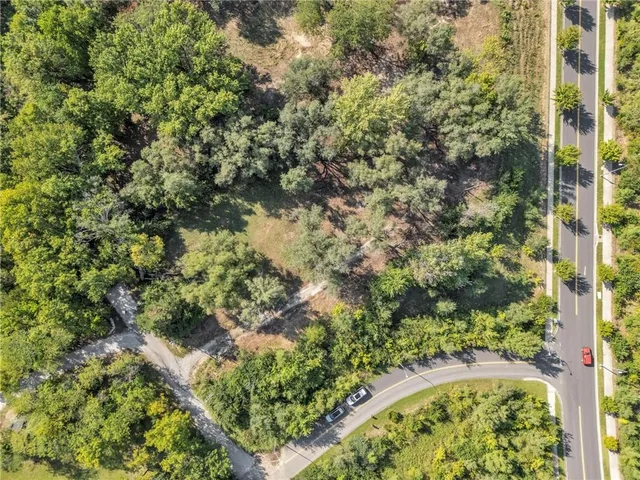 $425,000 | 5251-4 Northeast 108th Street, Kansas City, MO 64156