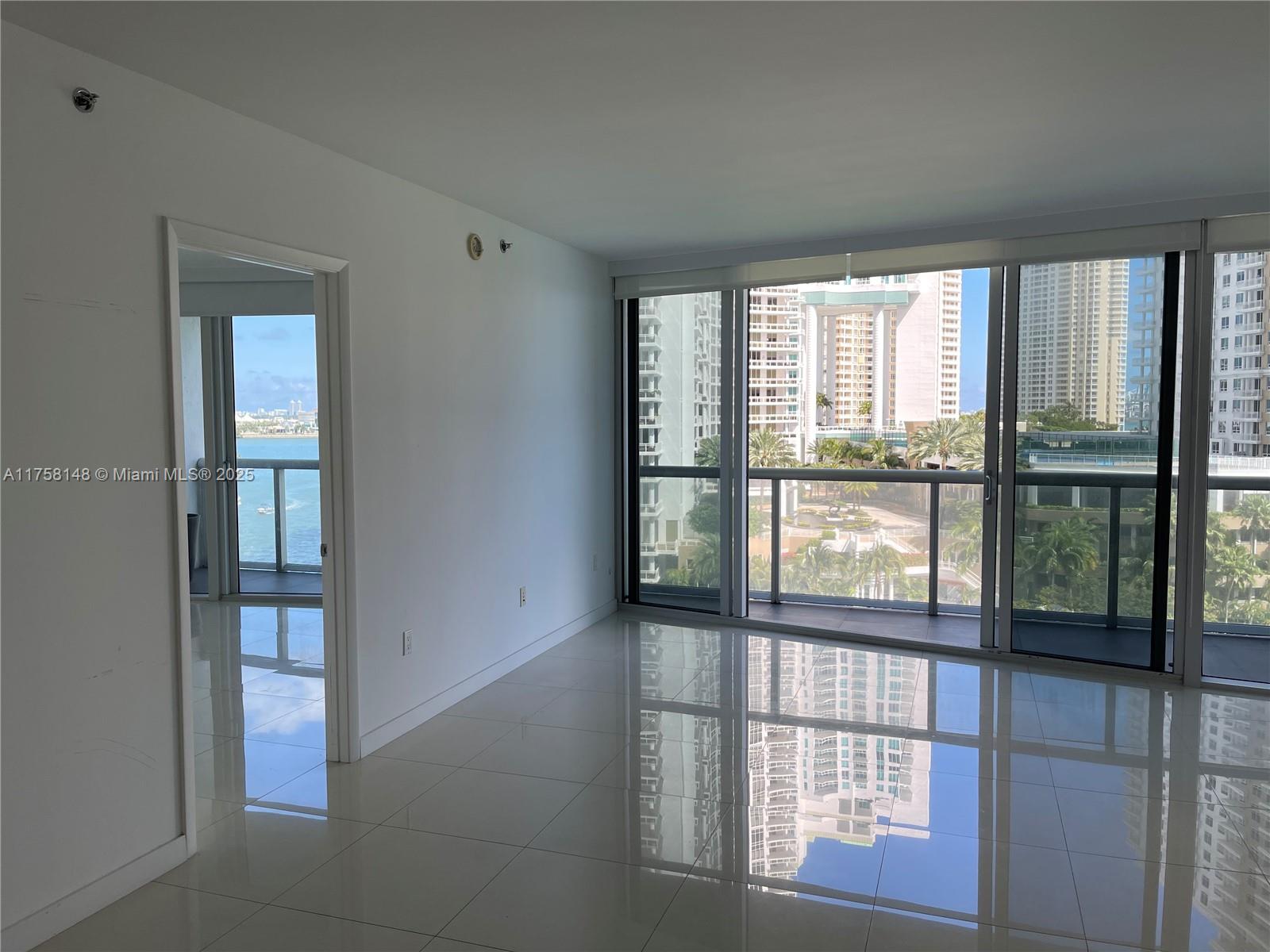 465 Brickell Avenue, Unit 819 Miami, FL 33131 - Photo 17 of 25
