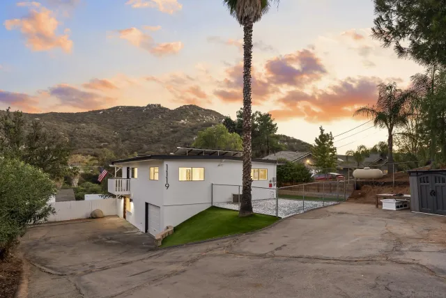 $749,000 | 1119 St George Drive, El Cajon, CA 92019