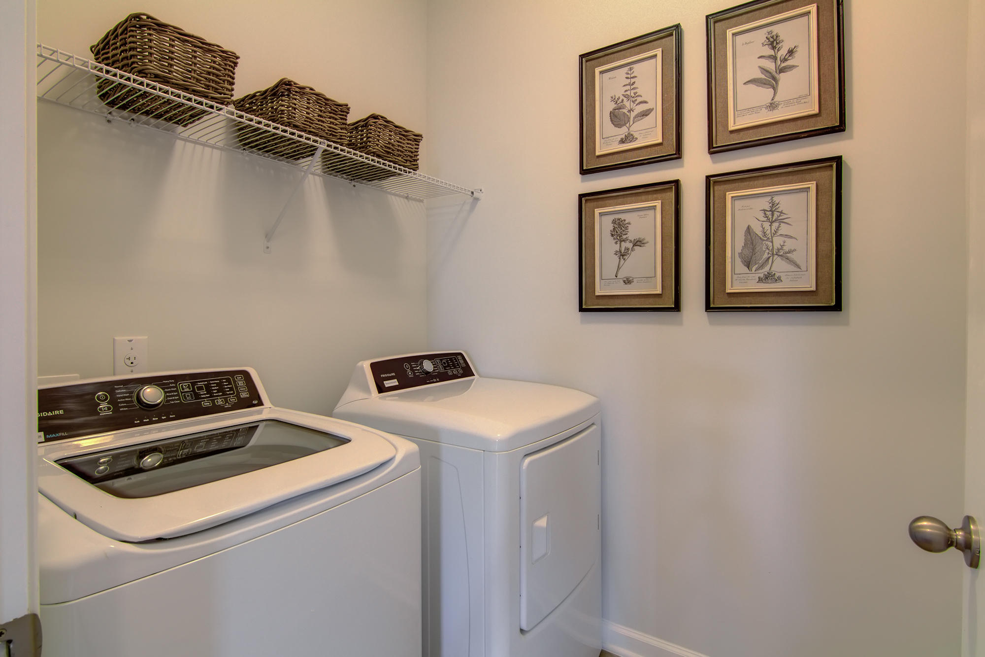 335 Knawl Road Moncks Corner, SC 29461 - Photo 11 of 31 Cali-Laundry