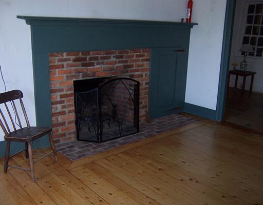 329 Wallston Road Tenants Harbor, ME 04860 - Photo 7 of 25 Living Room.