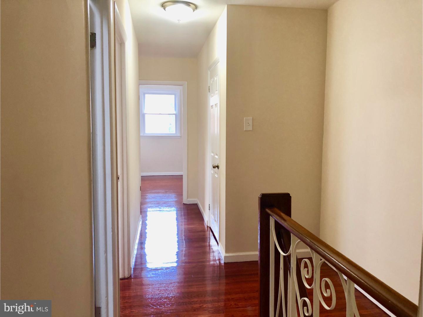 7330 Hill Road Philadelphia, PA 19128 - Photo 11 of 25 Gallery Image 11